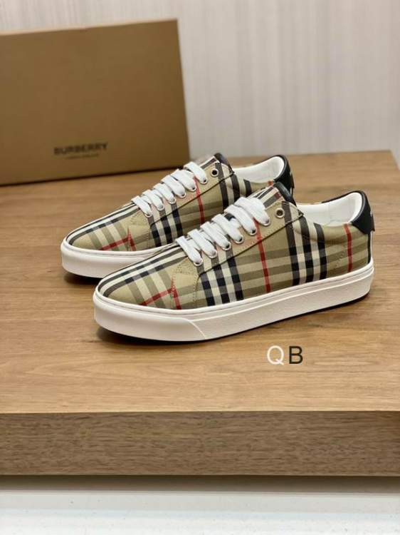 Picture of Burberry Shoes _SKUBurberrysz38-44BS02871945